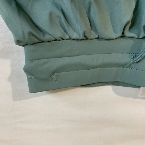 Gymshark lustre 2in 1 turquoise running short - Picture 8 of 8